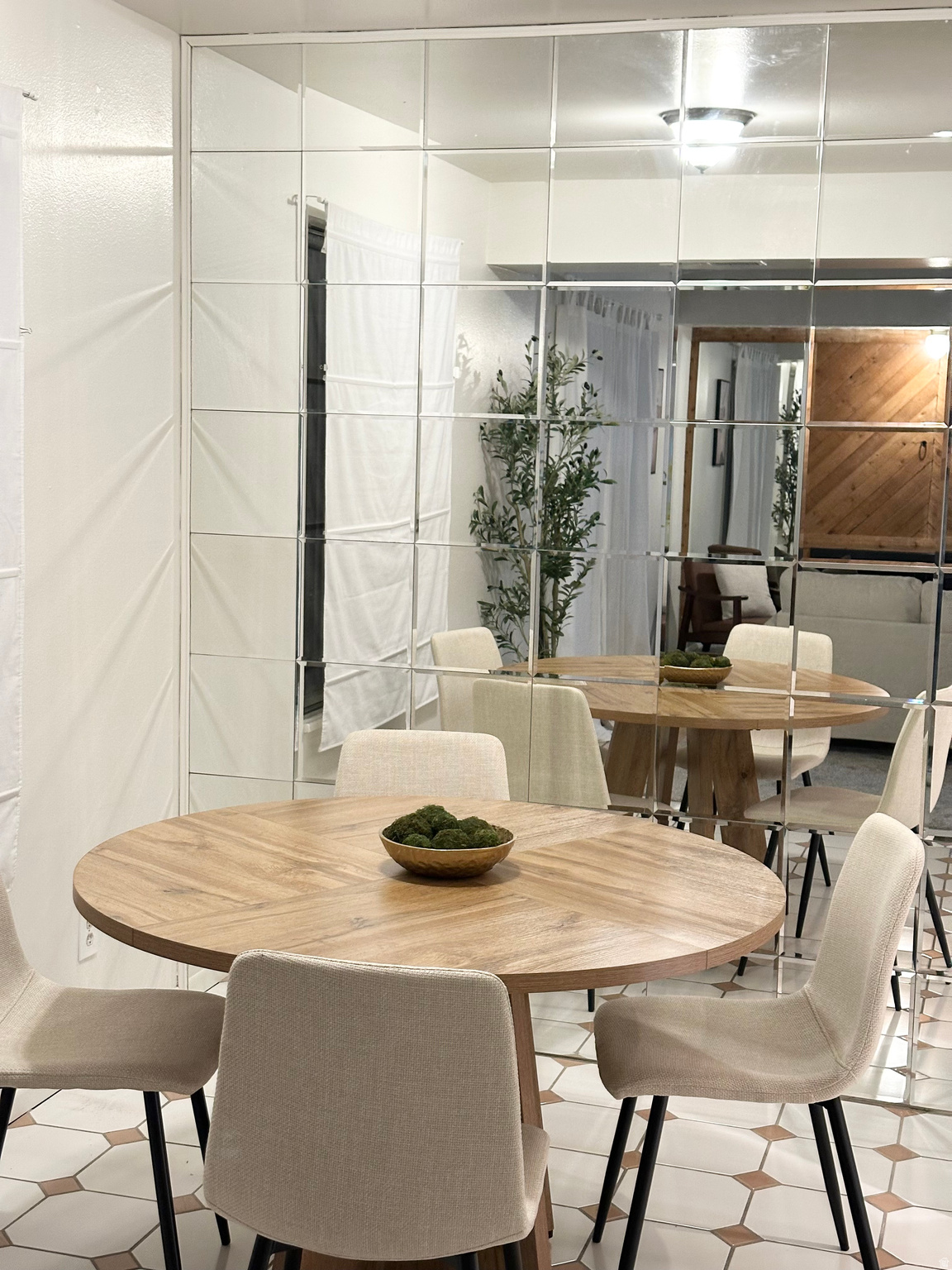 WILLOW BROOK - Residential