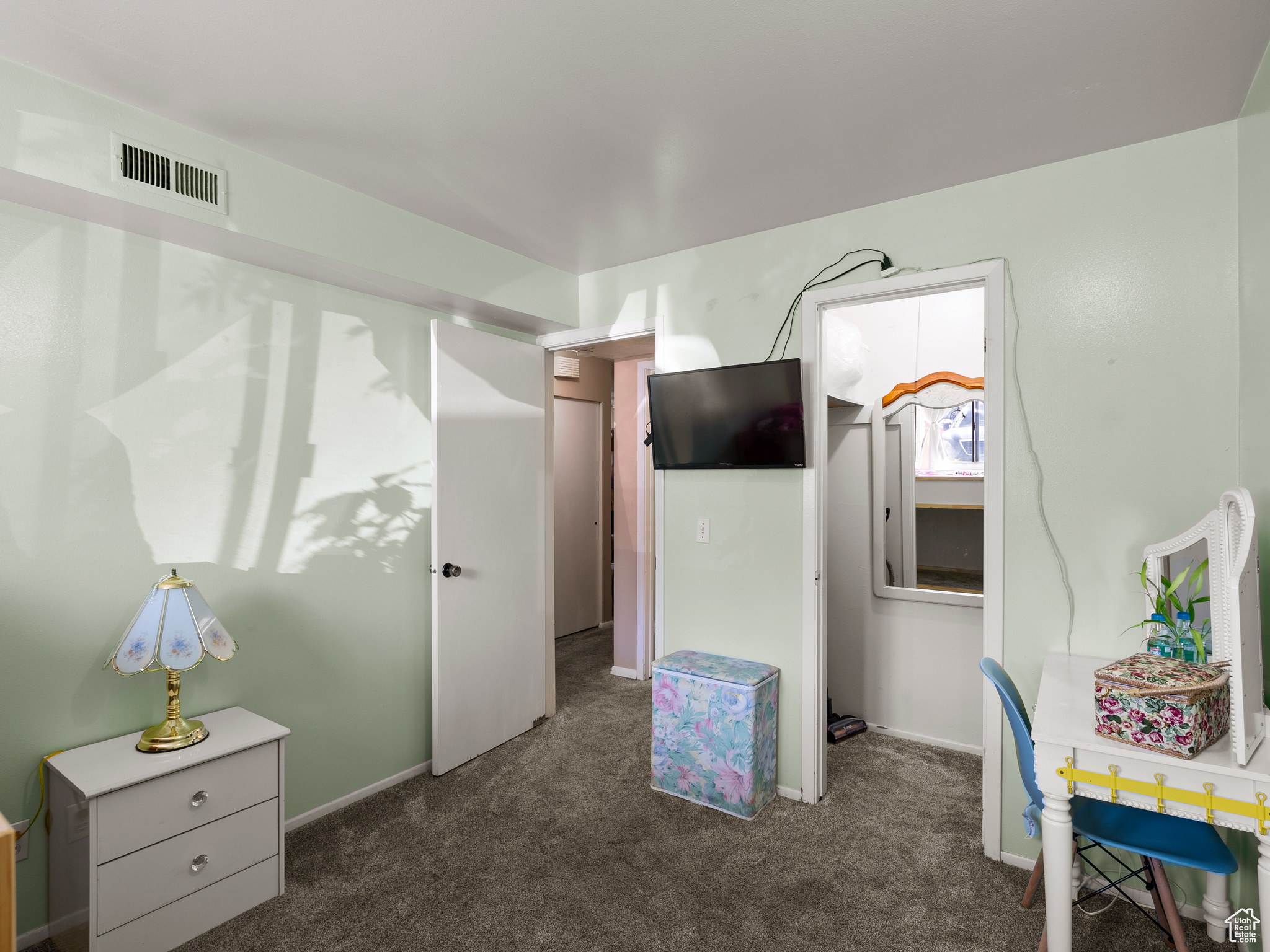 WILLOW BROOK - Residential