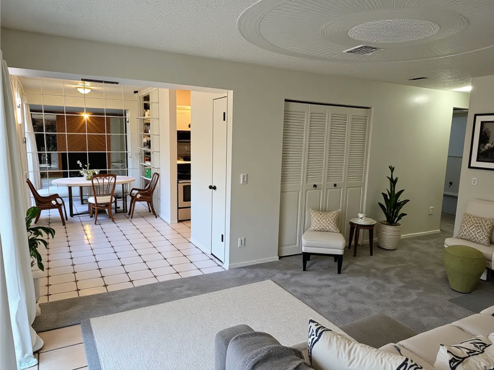 WILLOW BROOK - Residential
