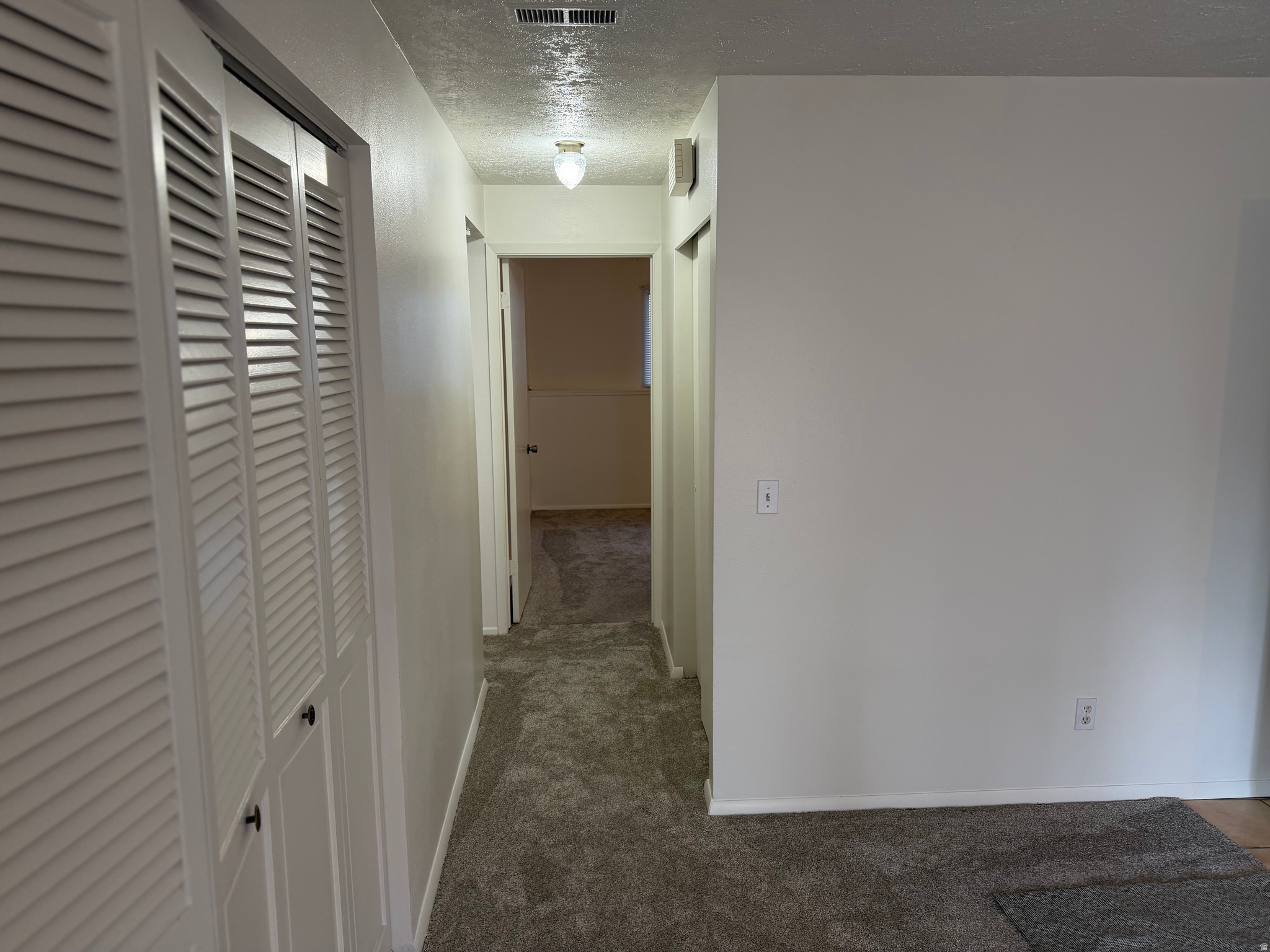 WILLOW BROOK - Residential