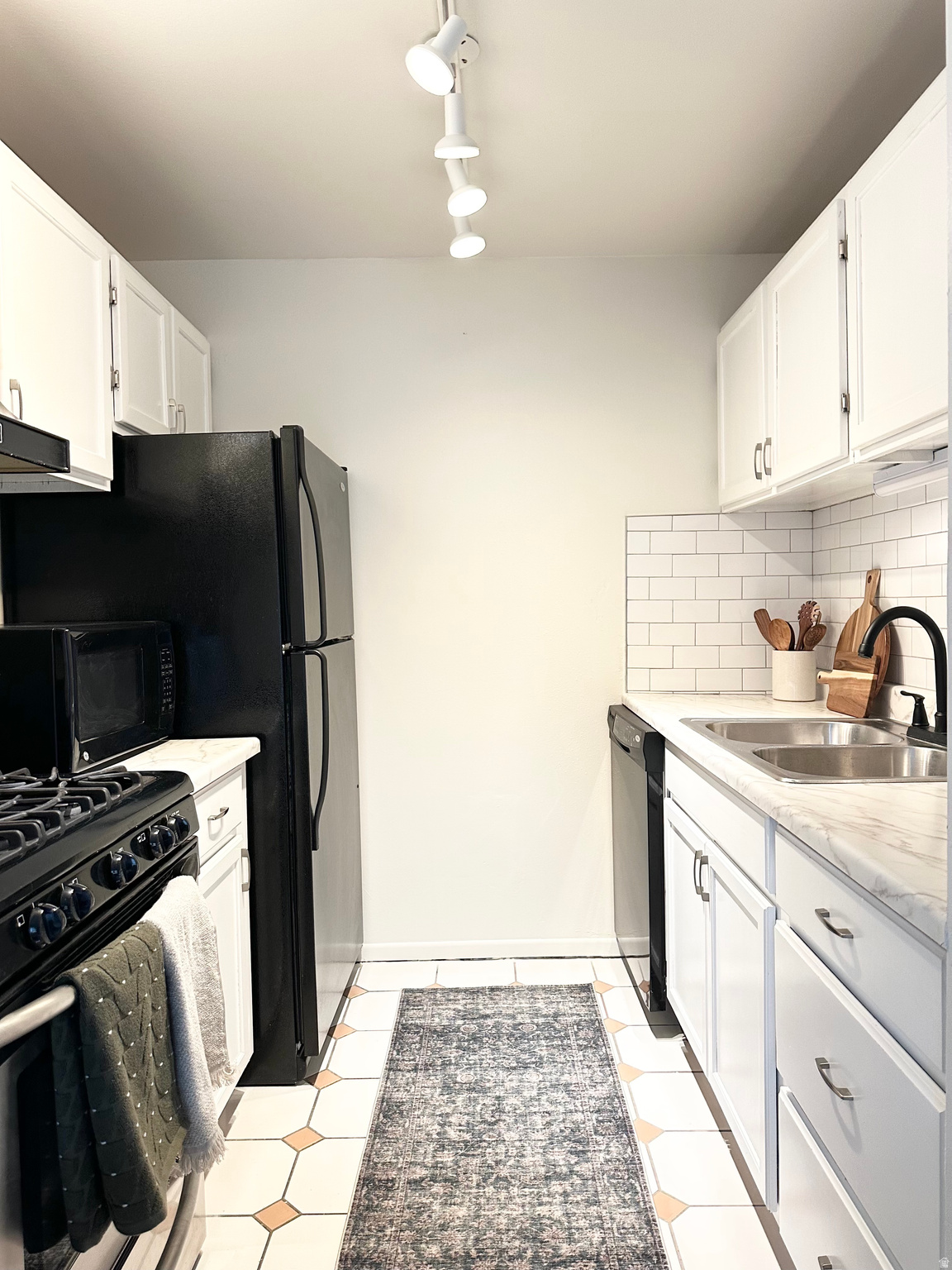 WILLOW BROOK - Residential