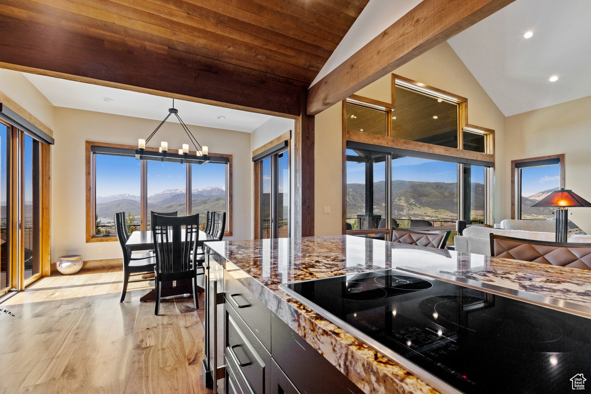 THE HIGHLANDS AT WOLF CREEK - Residential