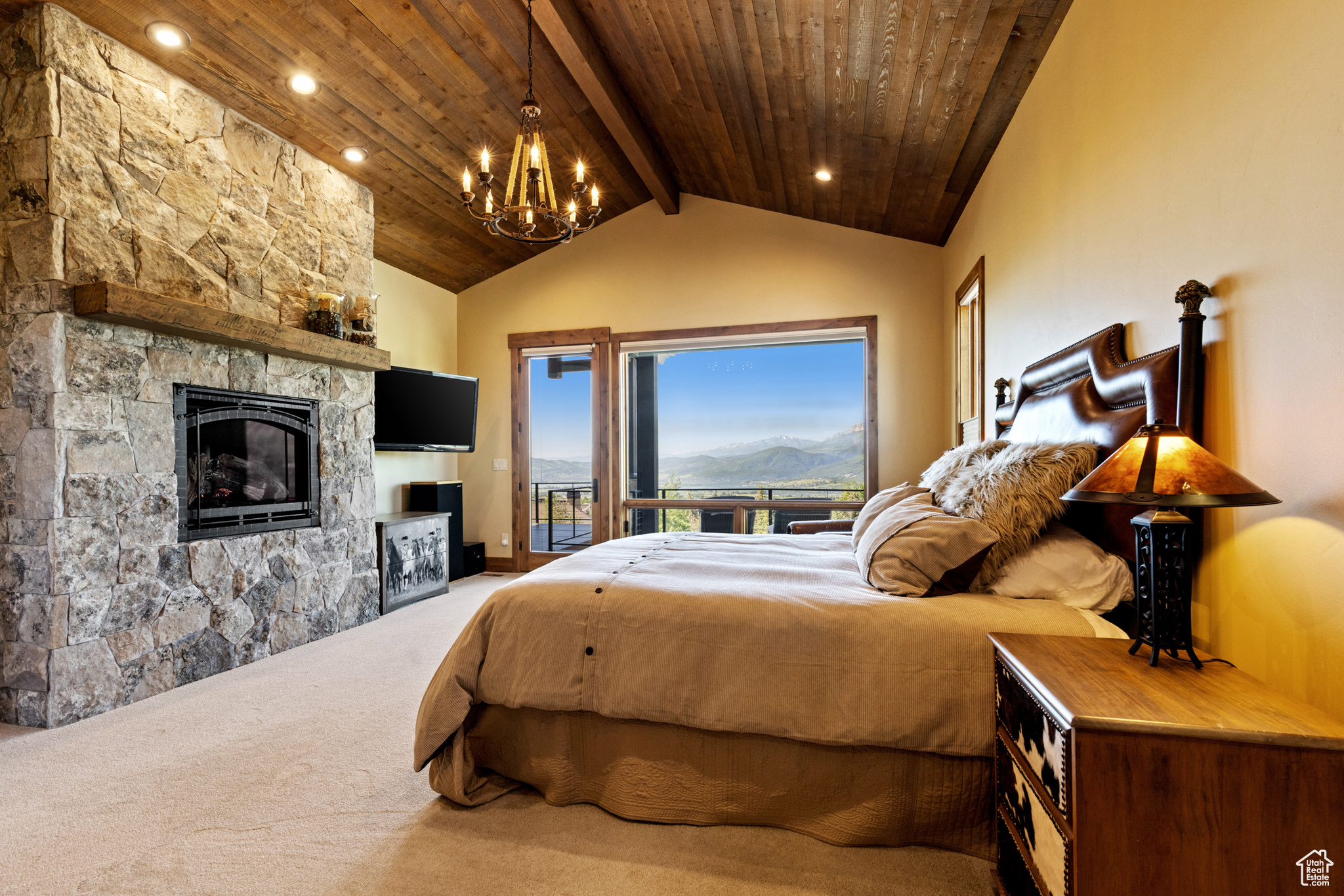 THE HIGHLANDS AT WOLF CREEK - Residential