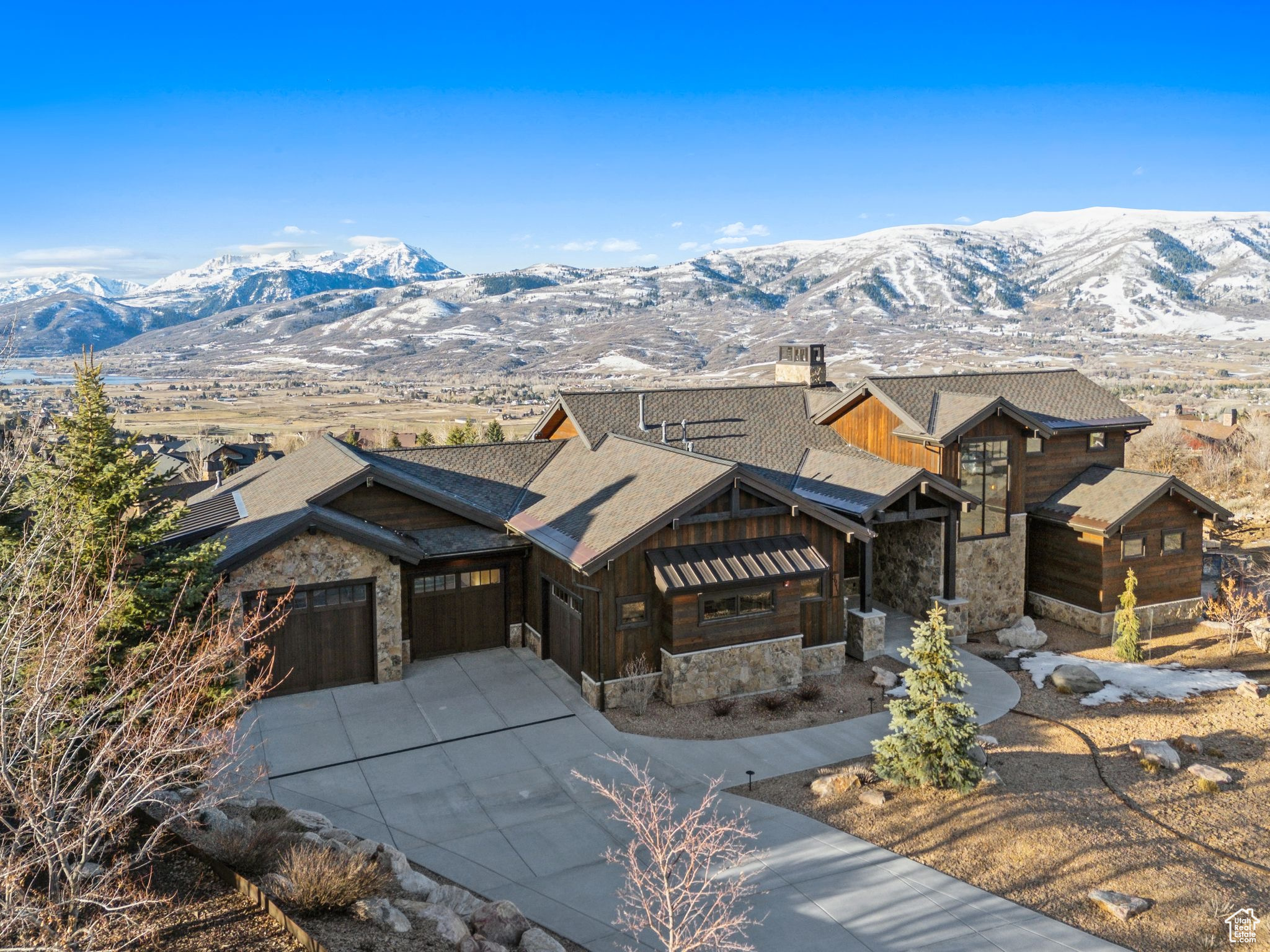THE HIGHLANDS AT WOLF CREEK - Residential