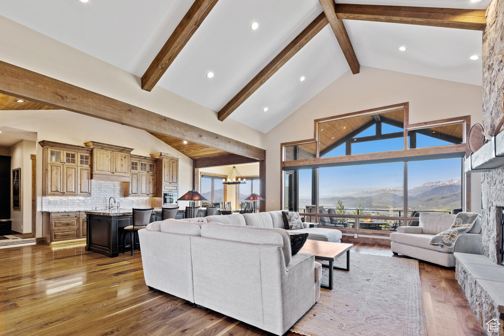 THE HIGHLANDS AT WOLF CREEK - Residential