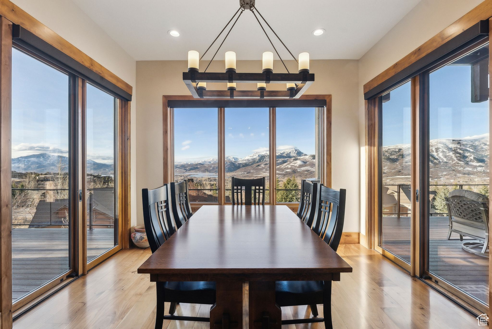 THE HIGHLANDS AT WOLF CREEK - Residential