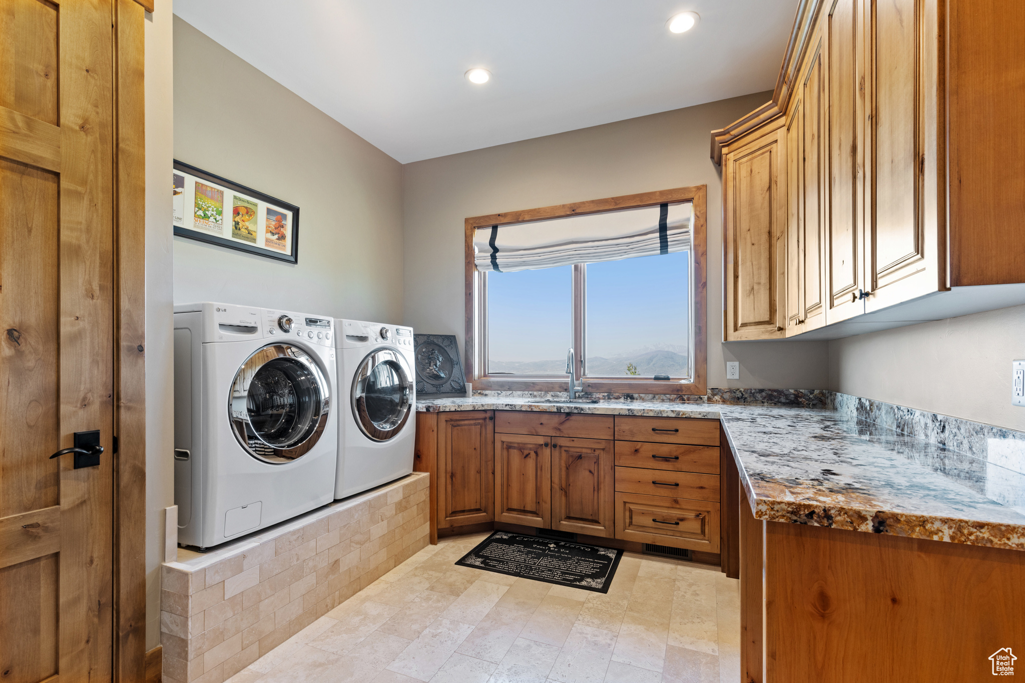 THE HIGHLANDS AT WOLF CREEK - Residential