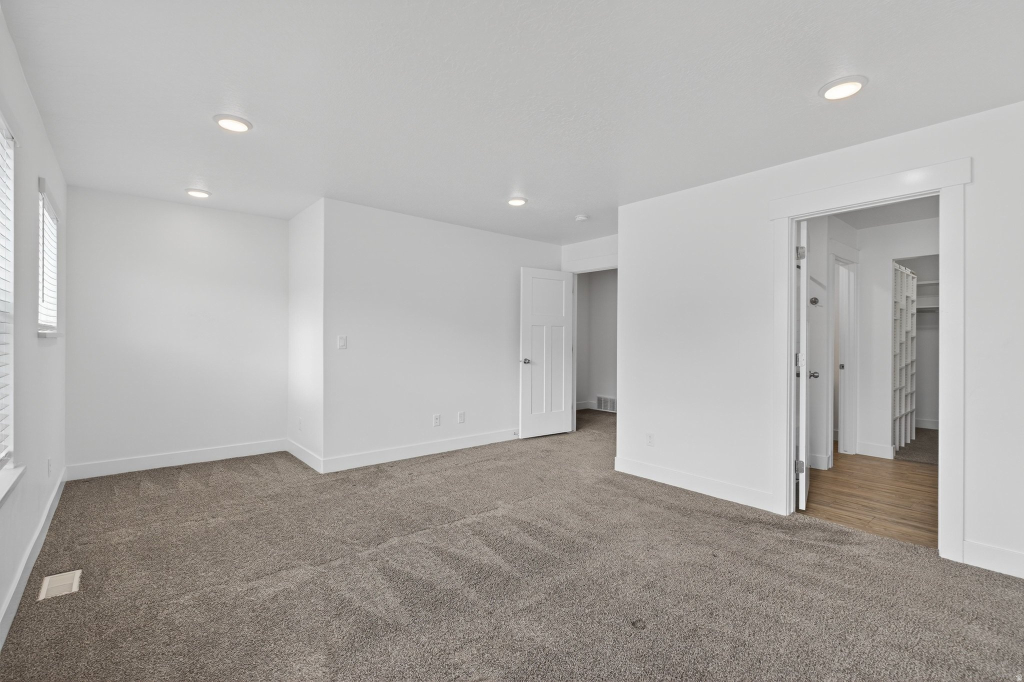 JUNIPER SPRINGS - Residential