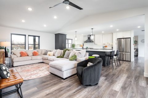 Tiny photo for 258 N 500 E, Brigham City, UT 84302 (MLS # 2145250)