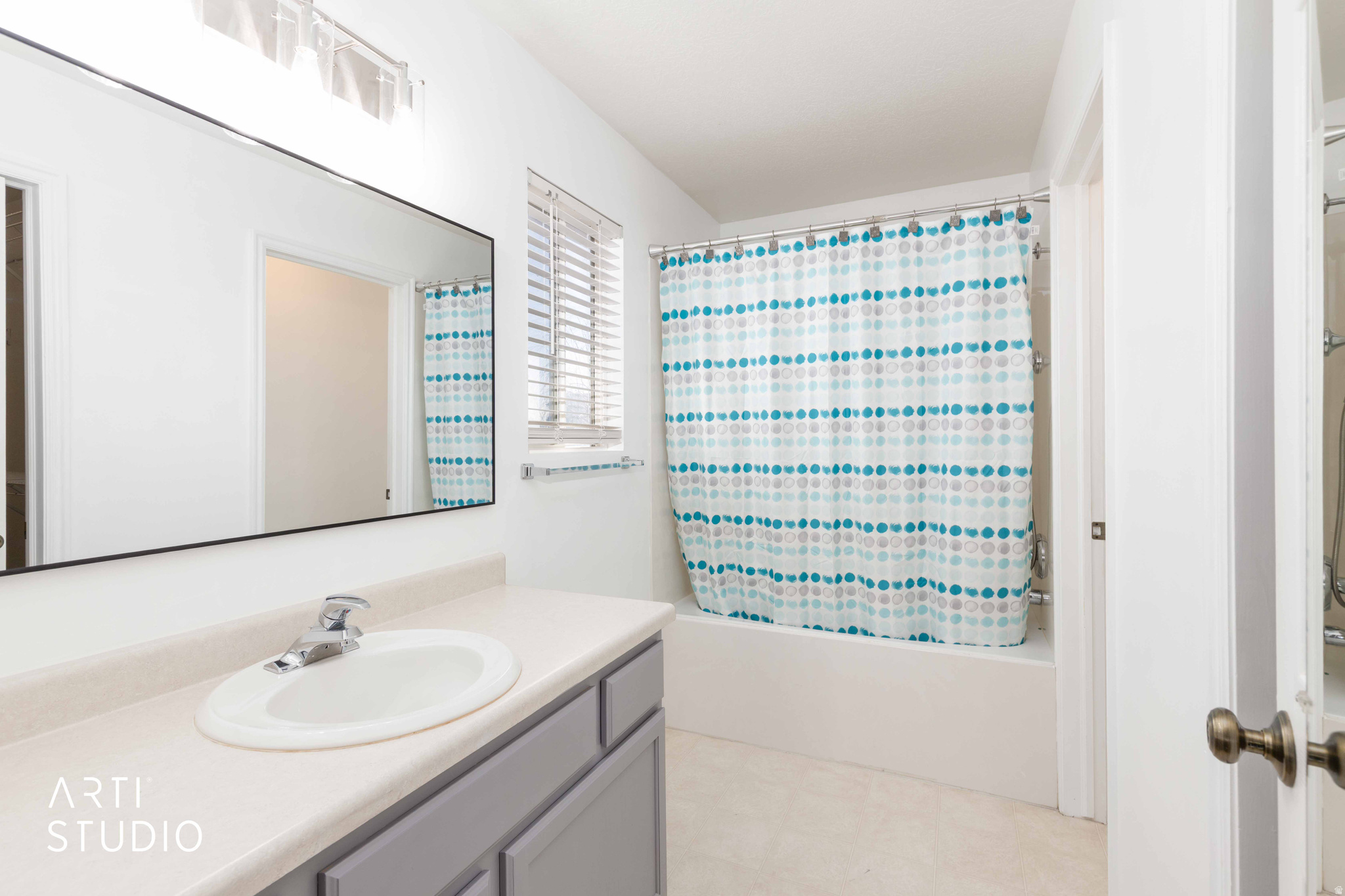 PLEASANT MEADOWS - Residential