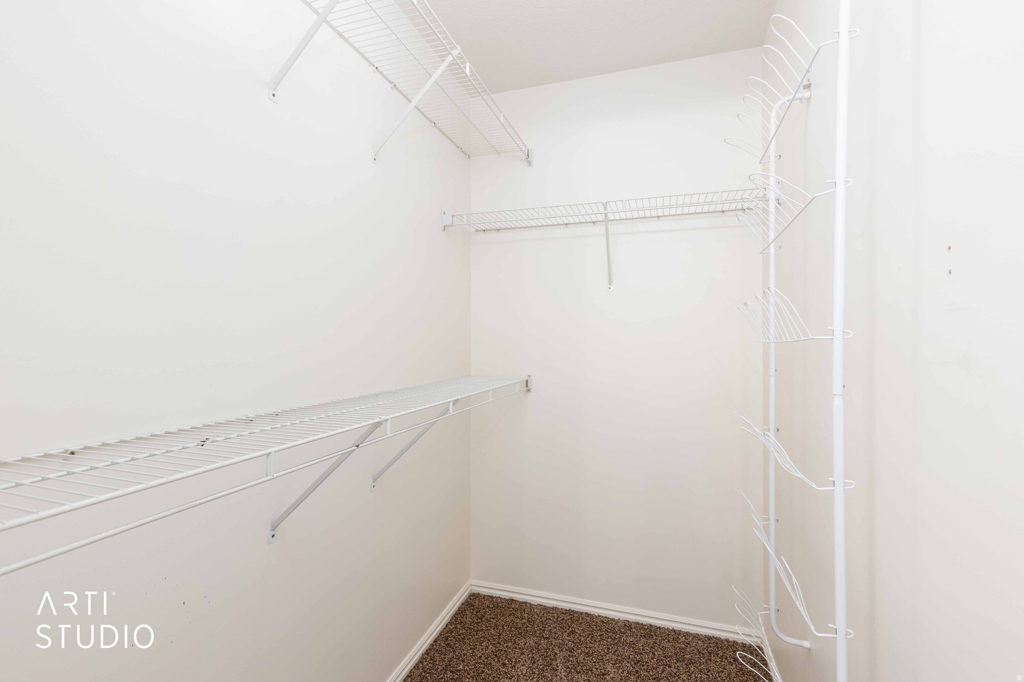 PLEASANT MEADOWS - Residential