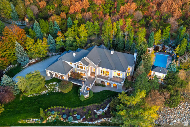 Sandy, Utah 84092, United States, 5 Bedrooms Bedrooms, ,6 BathroomsBathrooms,Residential,Active,224674