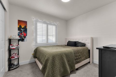 Tiny photo for 1398 N 2475 W, Clinton, UT 84015 (MLS # 2132491)