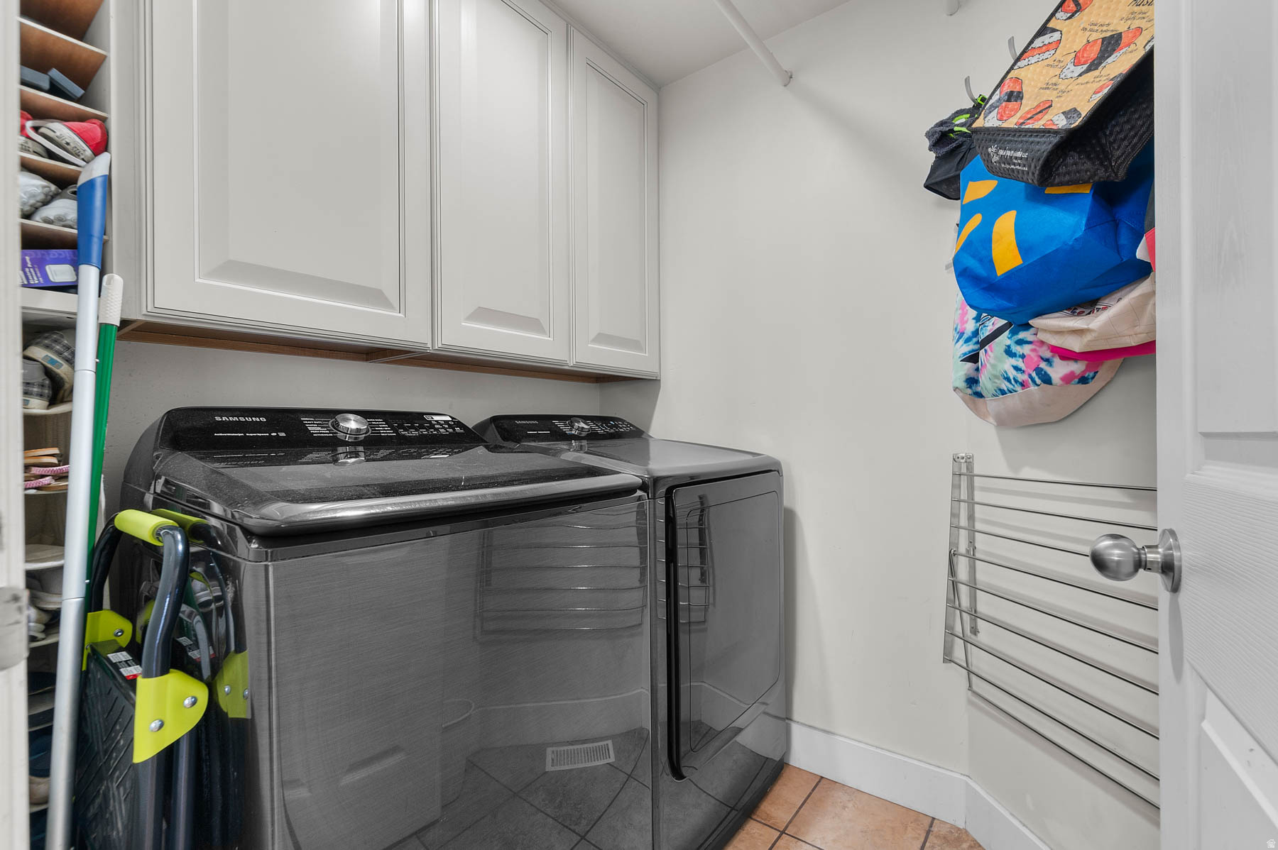 LEXINGTON ESTATES - Residential