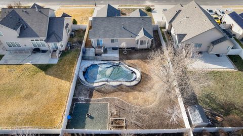 Tiny photo for 1398 N 2475 W, Clinton, UT 84015 (MLS # 2132491)