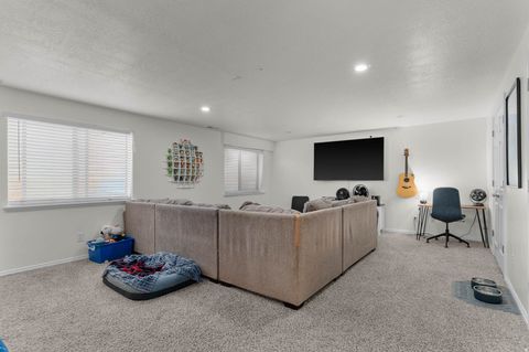 Tiny photo for 1398 N 2475 W, Clinton, UT 84015 (MLS # 2132491)