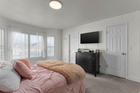 Tiny photo for 1398 N 2475 W, Clinton, UT 84015 (MLS # 2132491)