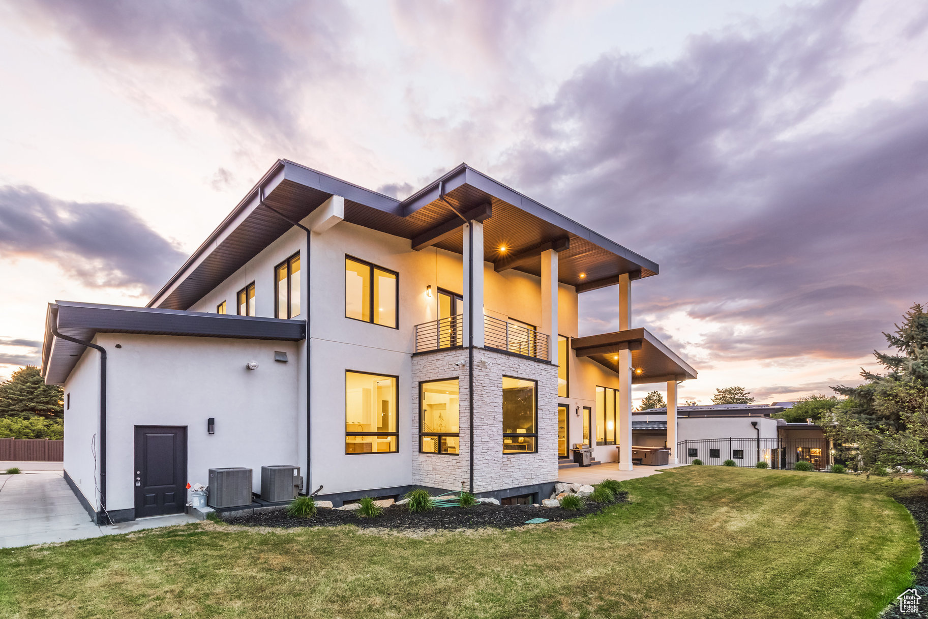 CANYON VIEW - Residential