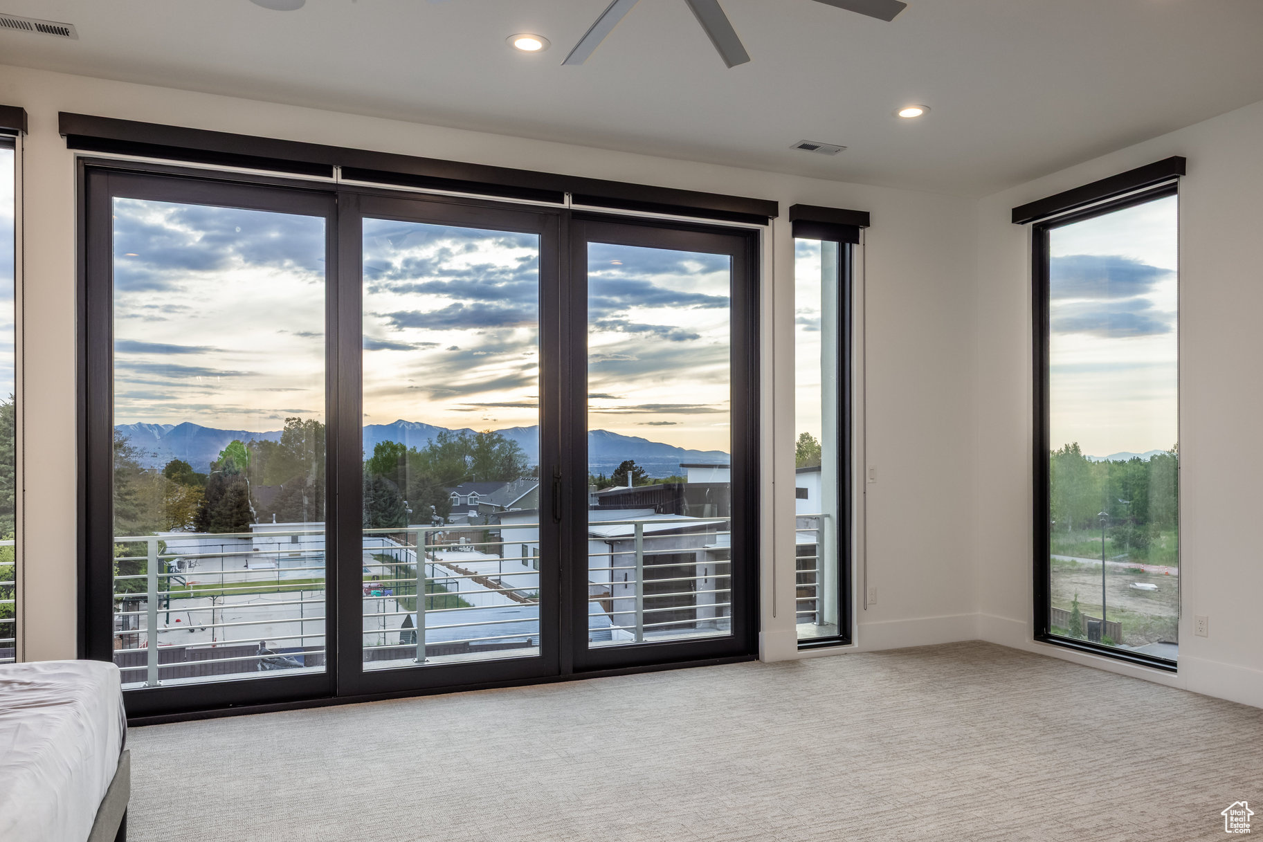 CANYON VIEW - Residential