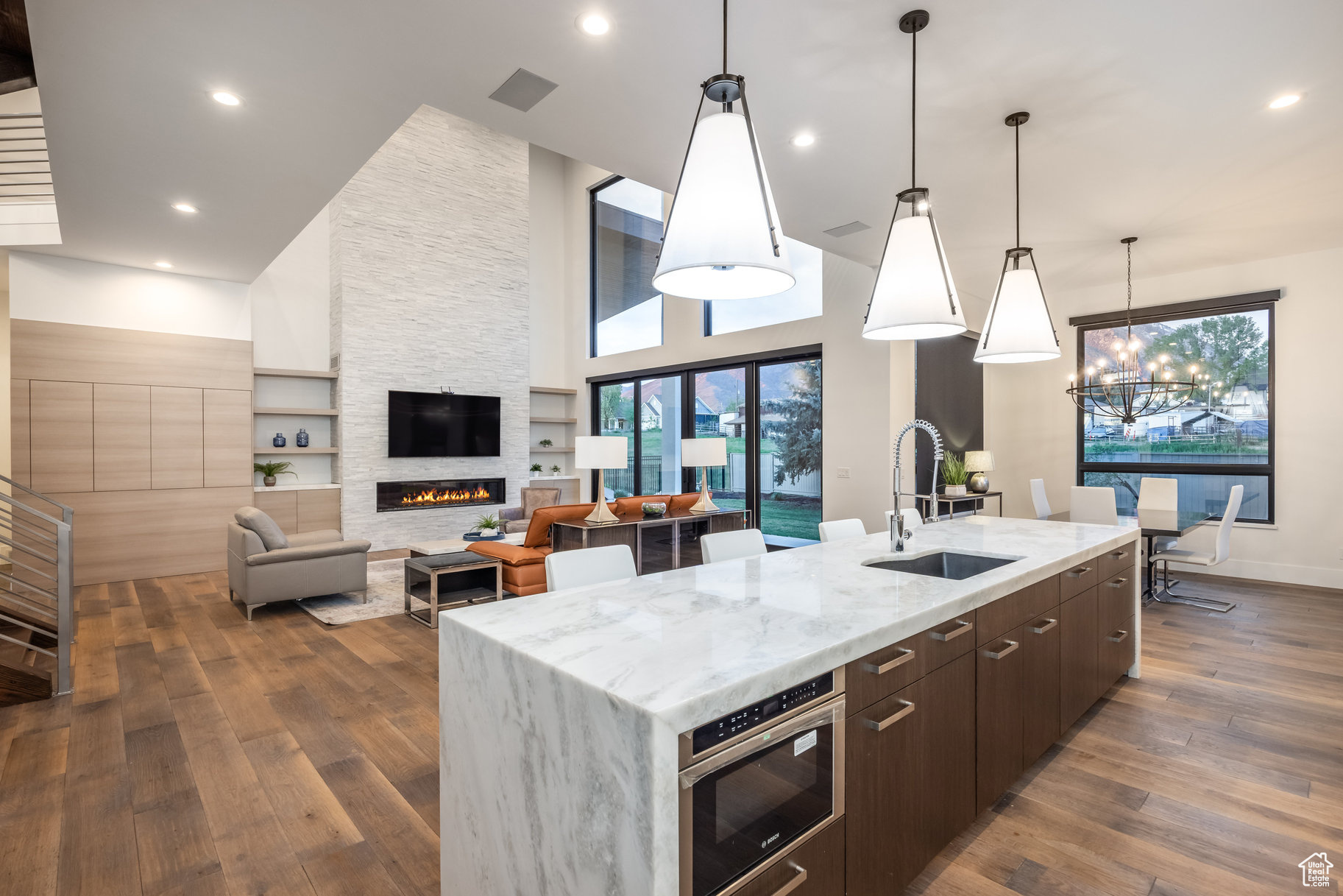 CANYON VIEW - Residential