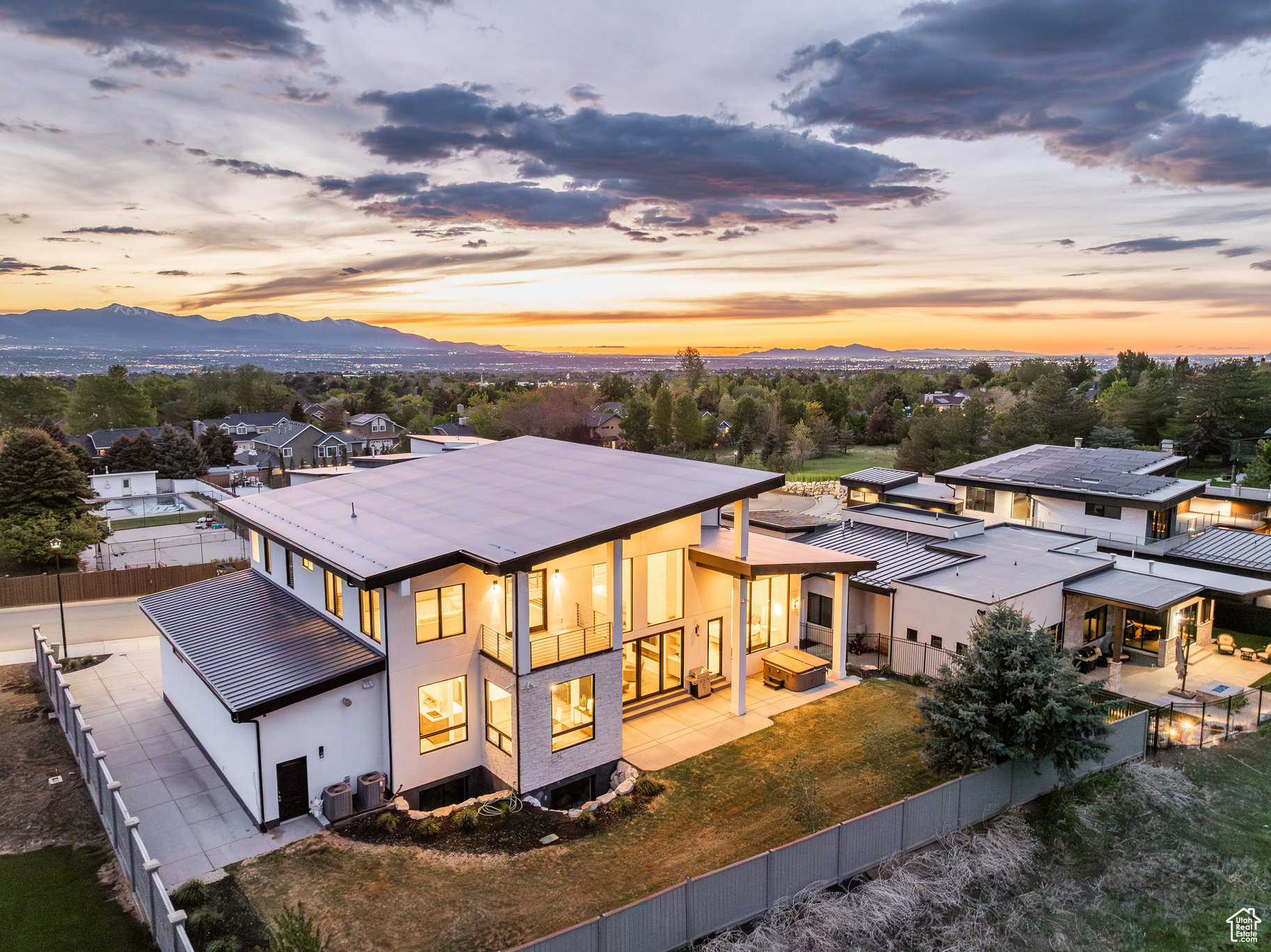 CANYON VIEW - Residential