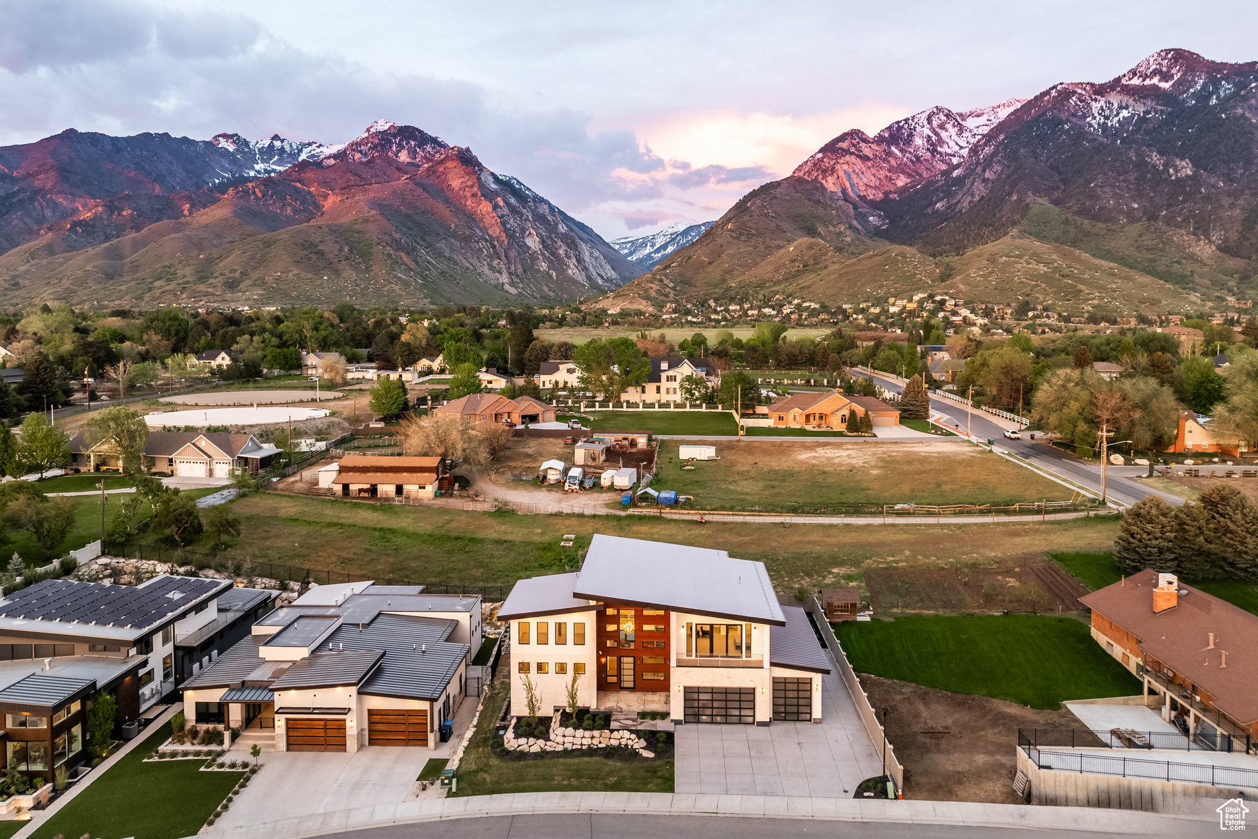 CANYON VIEW - Residential