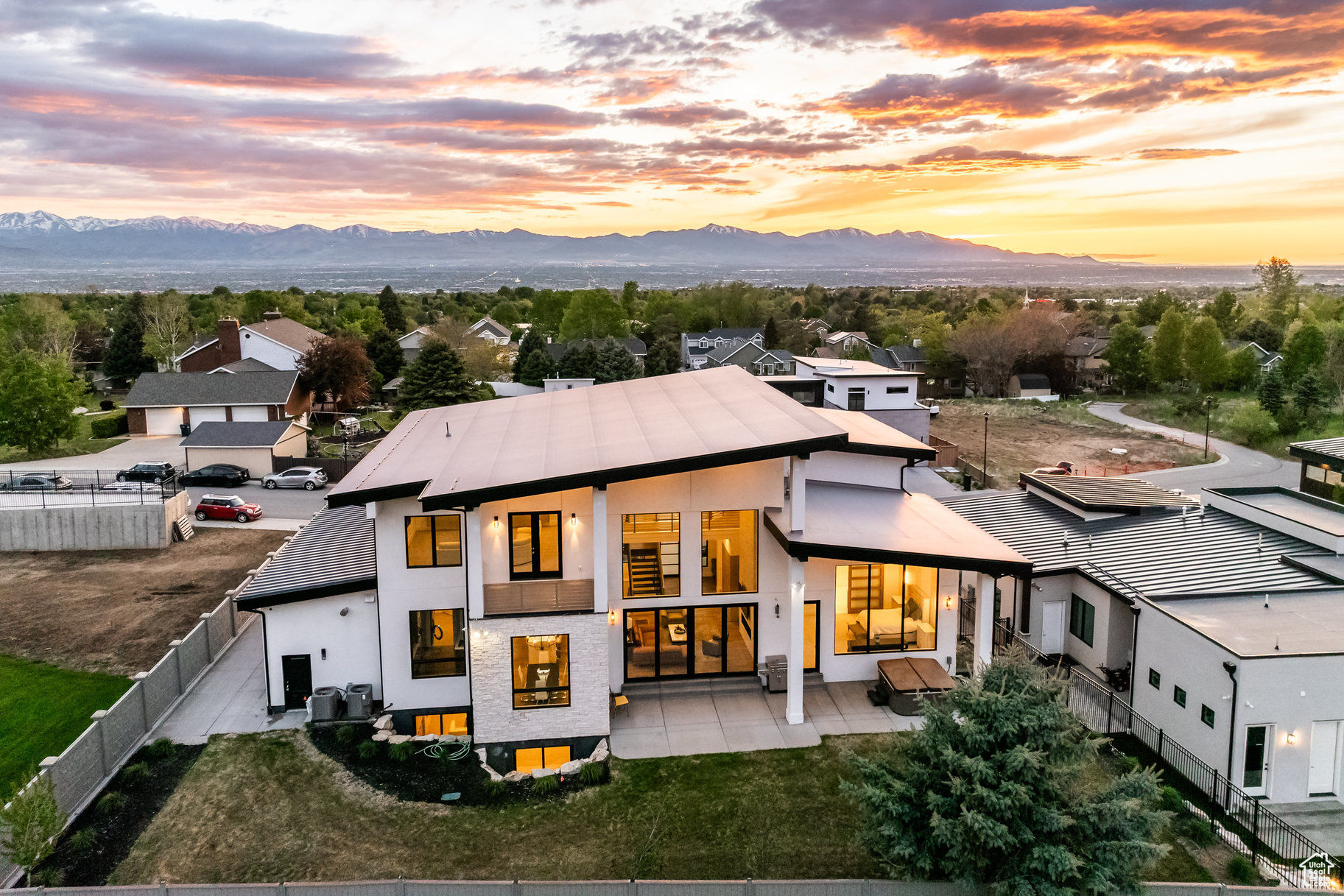 CANYON VIEW - Residential