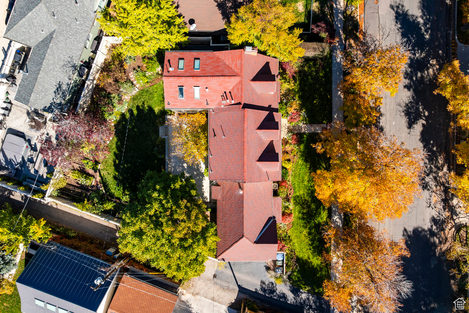 DOUGLAS PARK - Residential