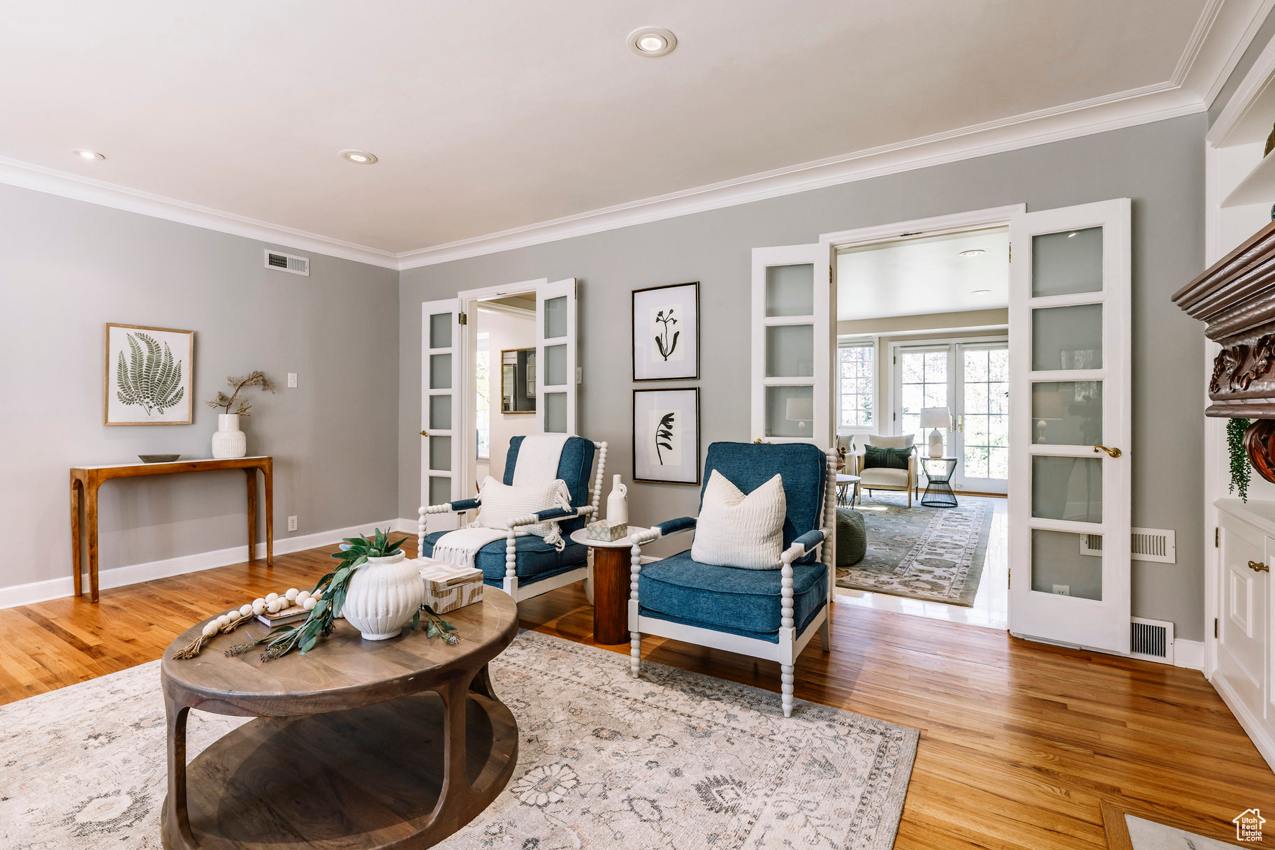 DOUGLAS PARK - Residential