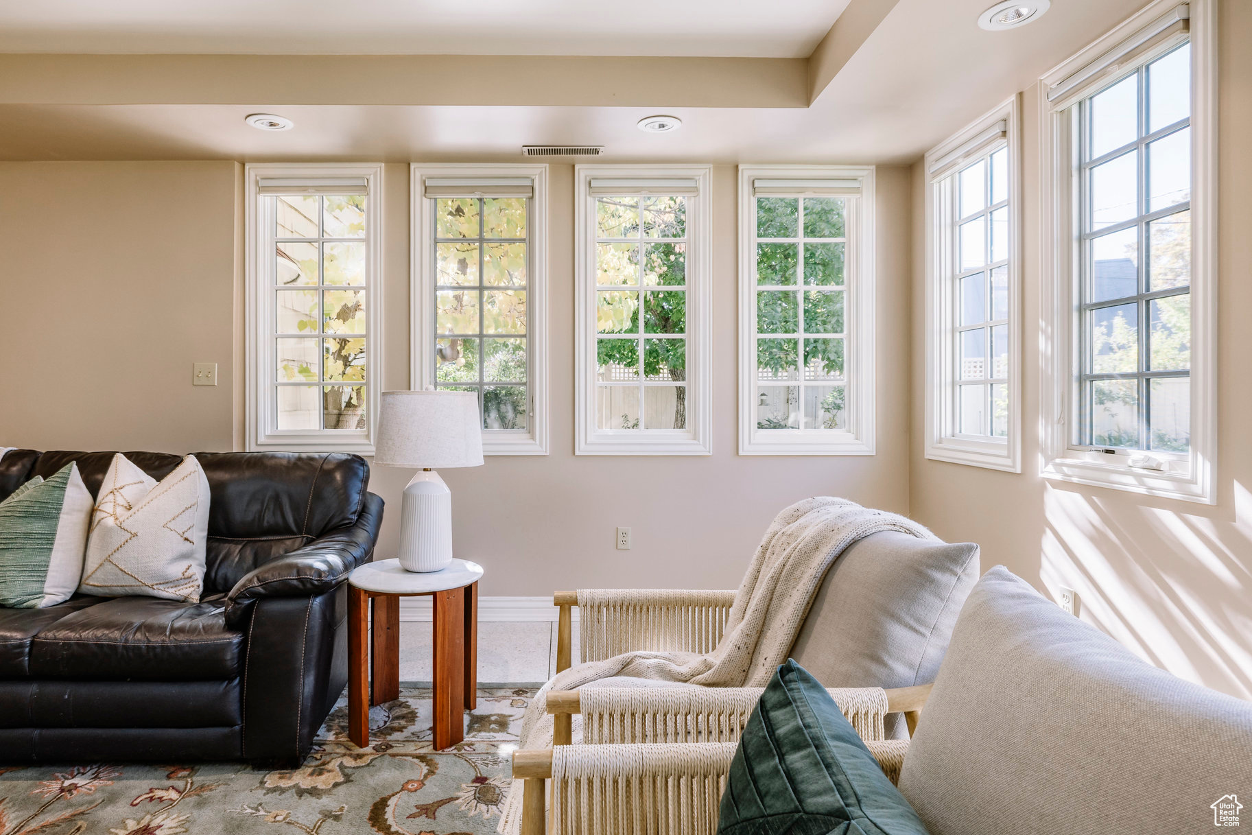 DOUGLAS PARK - Residential