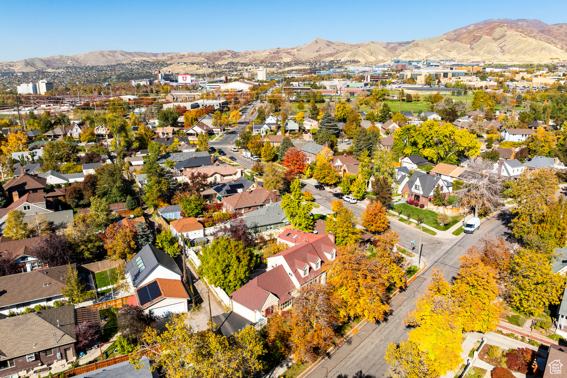 DOUGLAS PARK - Residential