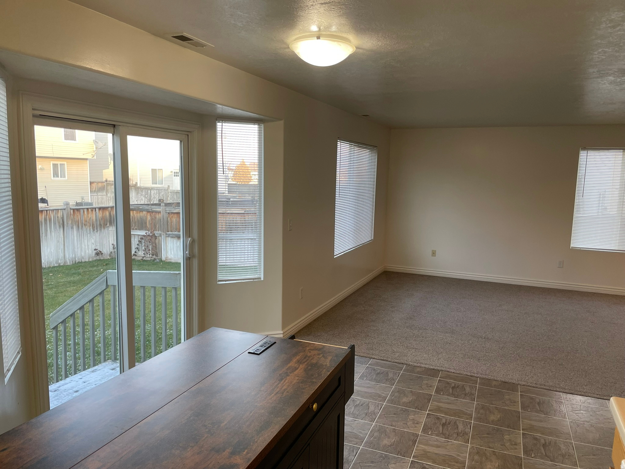 FREEMONT SPRINGS - Residential