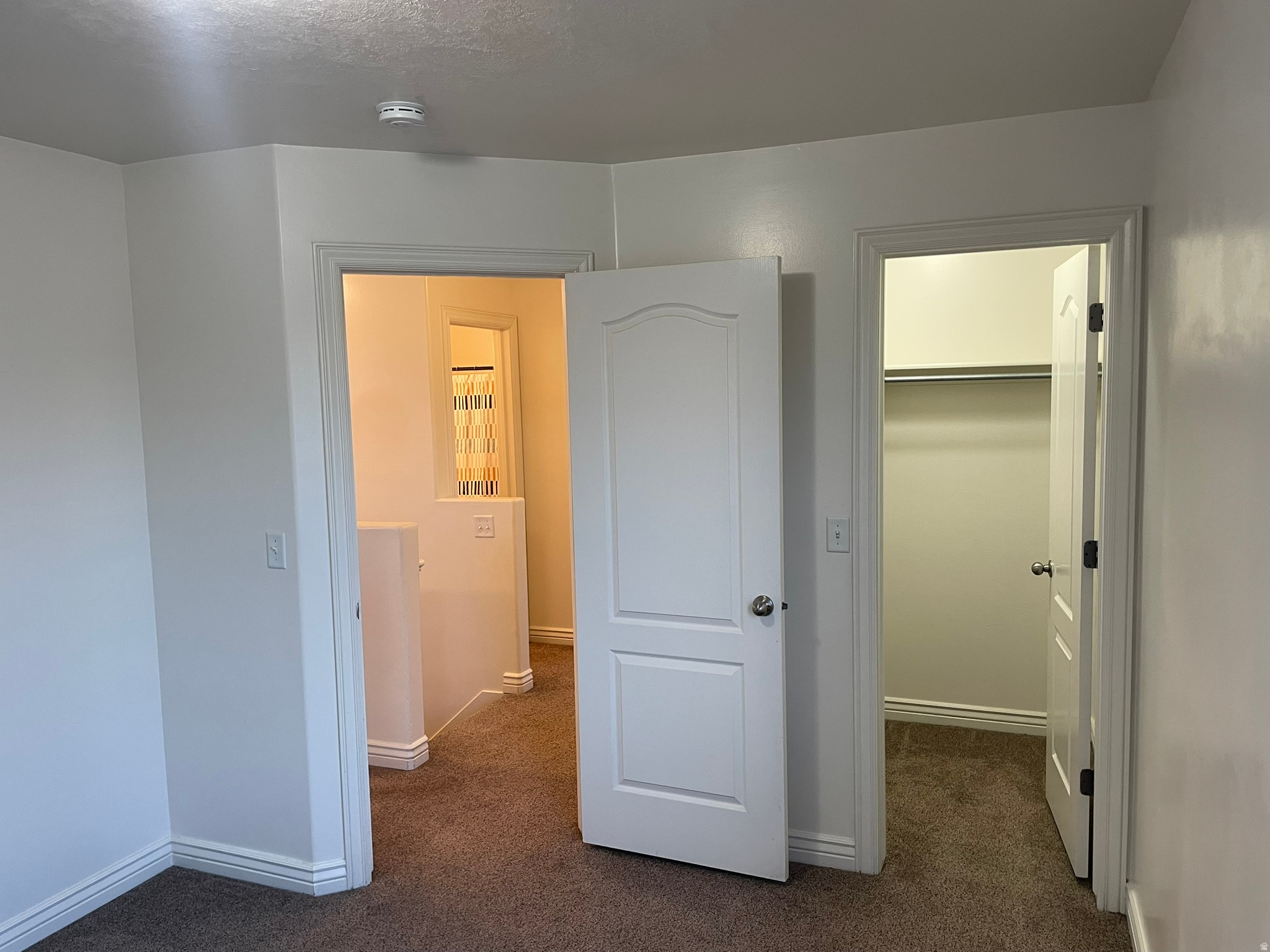 FREEMONT SPRINGS - Residential