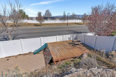 Tiny photo for 4886 W BOULDERMEADOW DR S, Herriman, UT 84096 (MLS # 2144678)