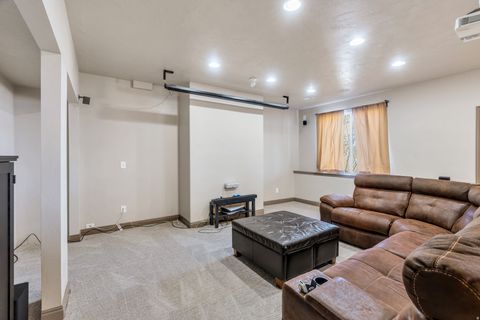 Tiny photo for 4886 W BOULDERMEADOW DR S, Herriman, UT 84096 (MLS # 2144678)