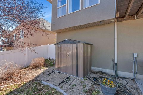 Tiny photo for 4886 W BOULDERMEADOW DR S, Herriman, UT 84096 (MLS # 2144678)