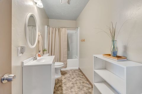 Tiny photo for 4886 W BOULDERMEADOW DR S, Herriman, UT 84096 (MLS # 2144678)