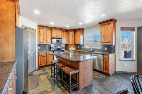 Tiny photo for 4886 W BOULDERMEADOW DR S, Herriman, UT 84096 (MLS # 2144678)
