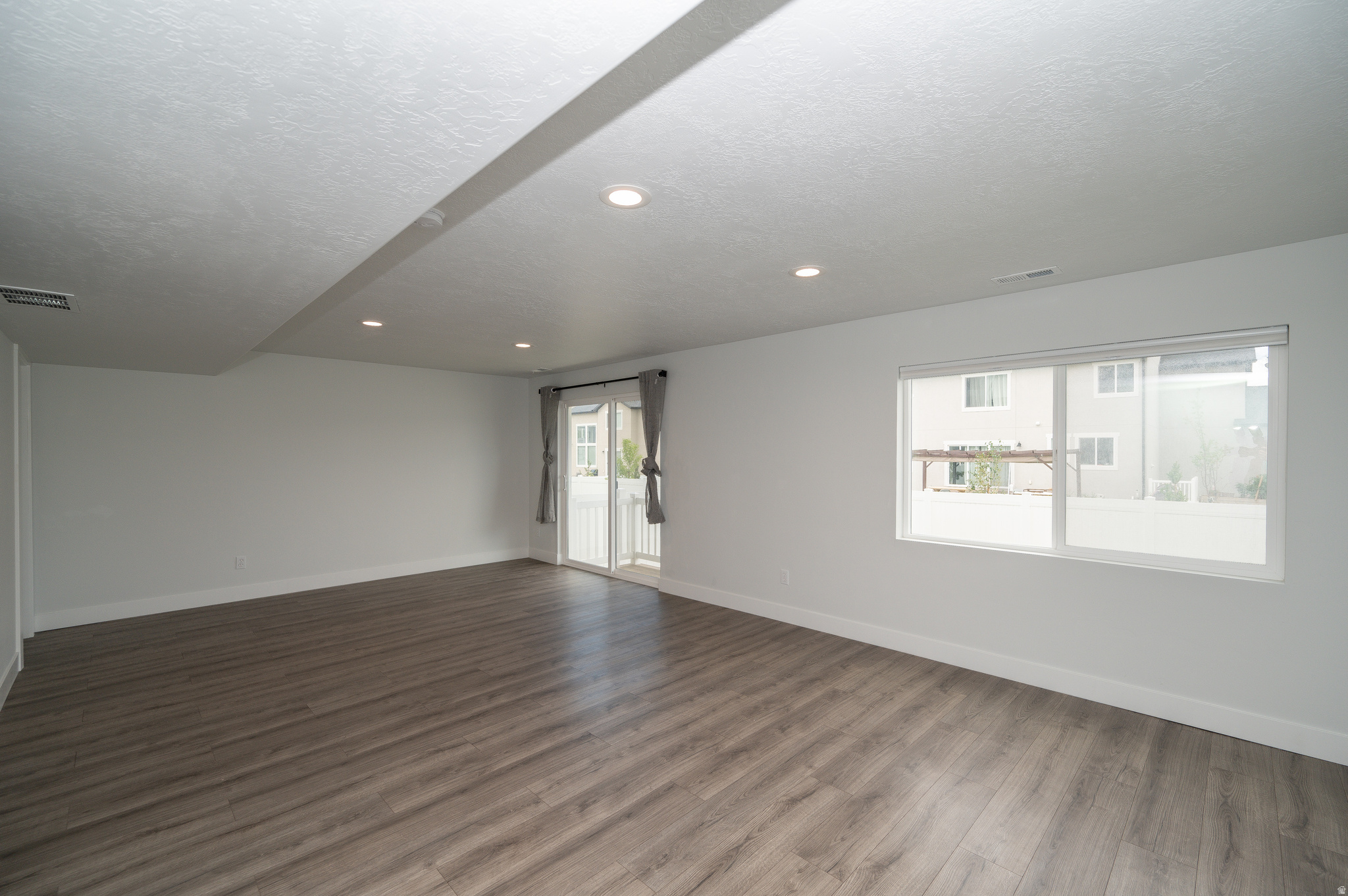 BRINGHURST STATION - Residential Lease