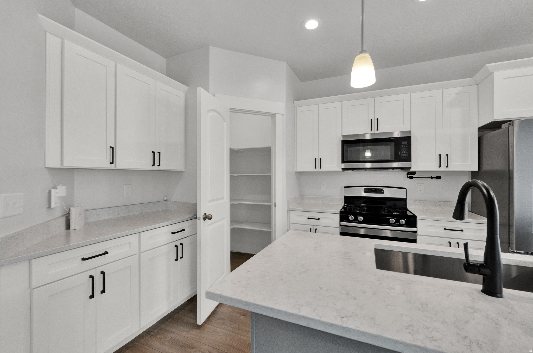 BRINGHURST STATION - Residential Lease