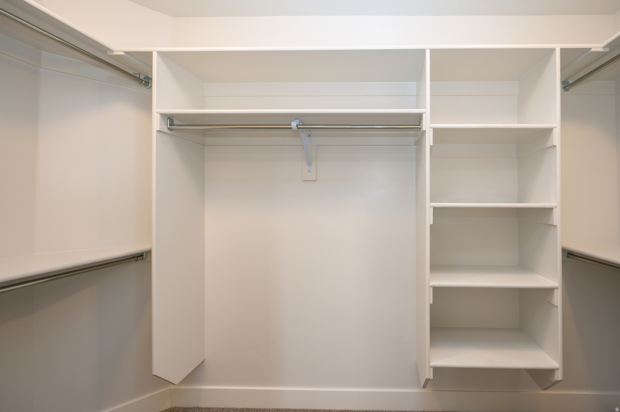 BRINGHURST STATION - Residential Lease