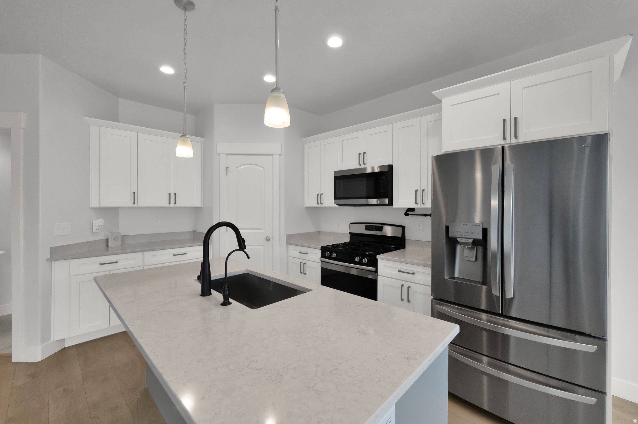 BRINGHURST STATION - Residential Lease
