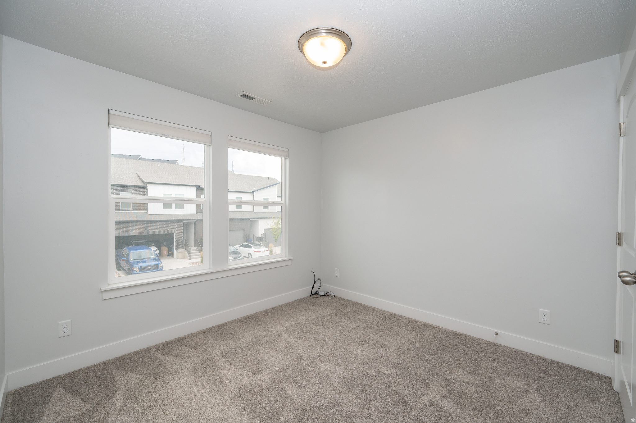 BRINGHURST STATION - Residential Lease