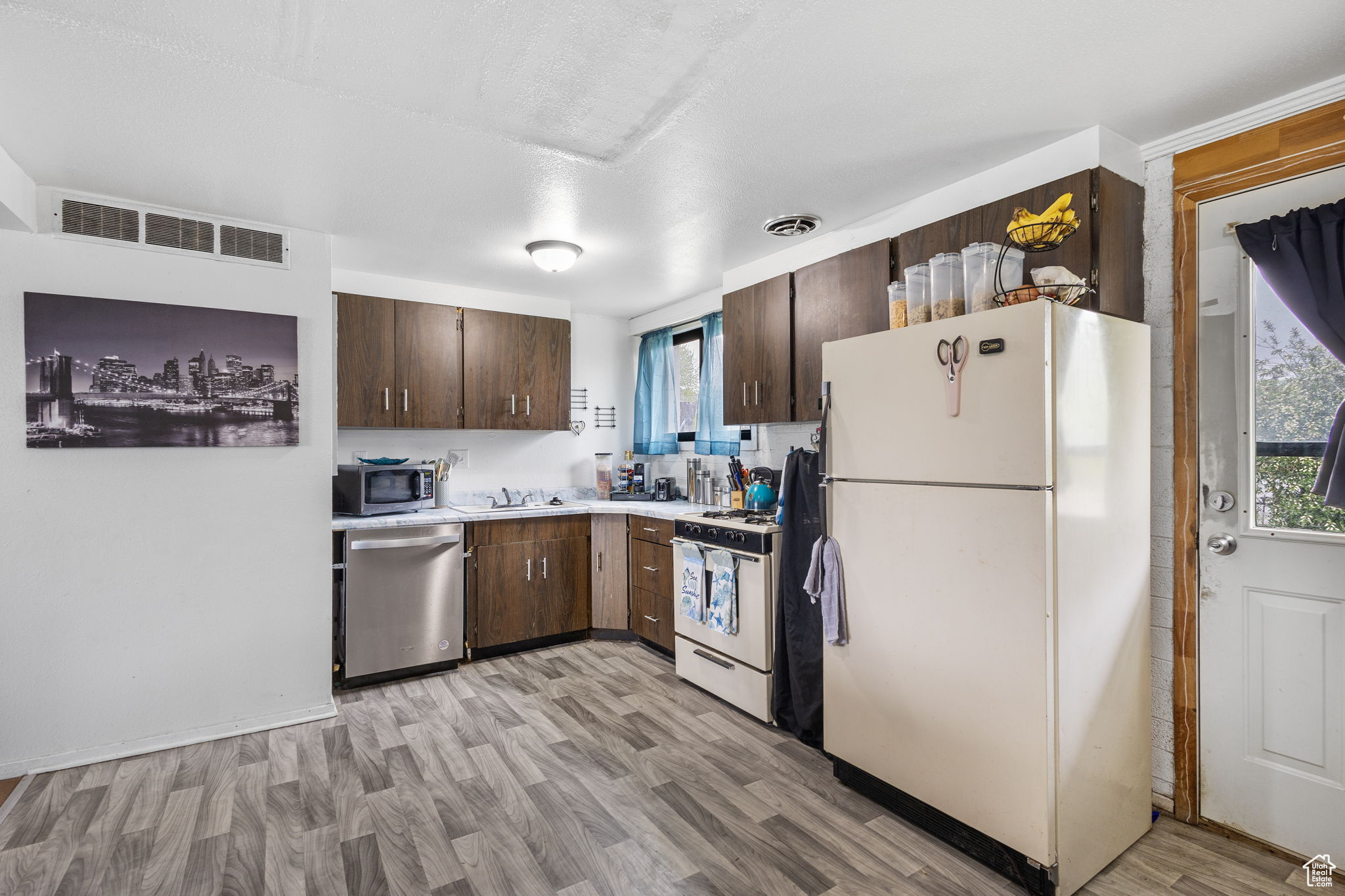 472 E Marva Ave, Layton, Utah image 10