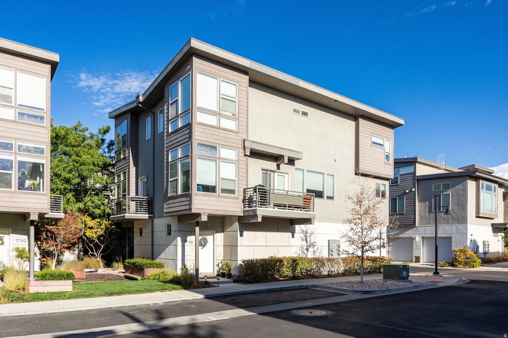 Photo of 7748 S ROOFTOP DR W, Midvale, UT 84047 (MLS # 2186149)