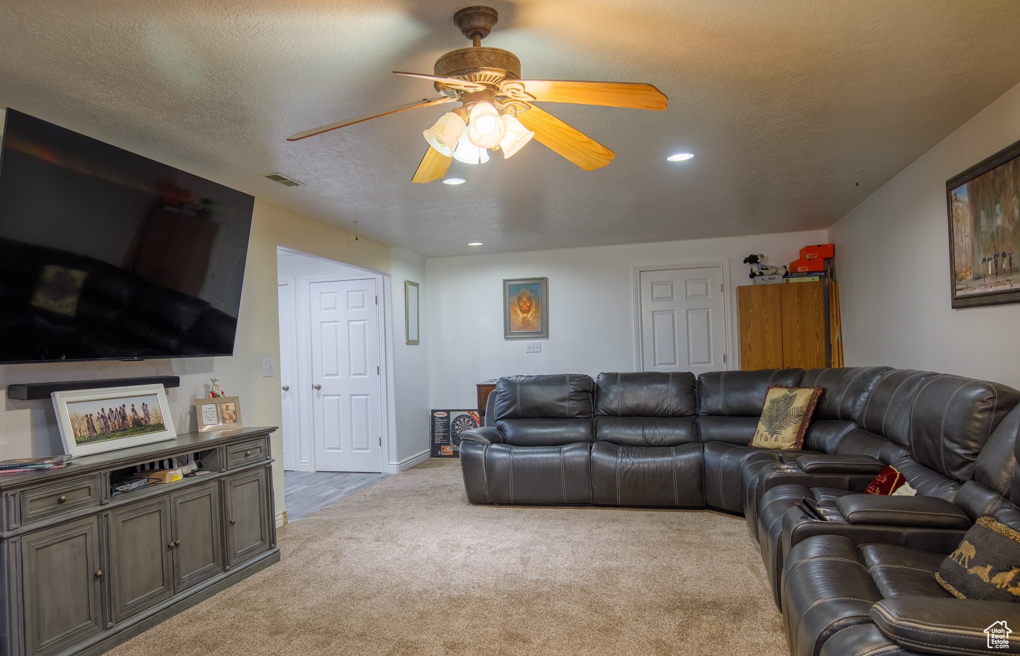 FAIRWAY MEADOWS - Residential