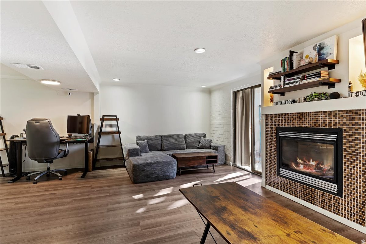 ROUESCHE # 2 - Residential