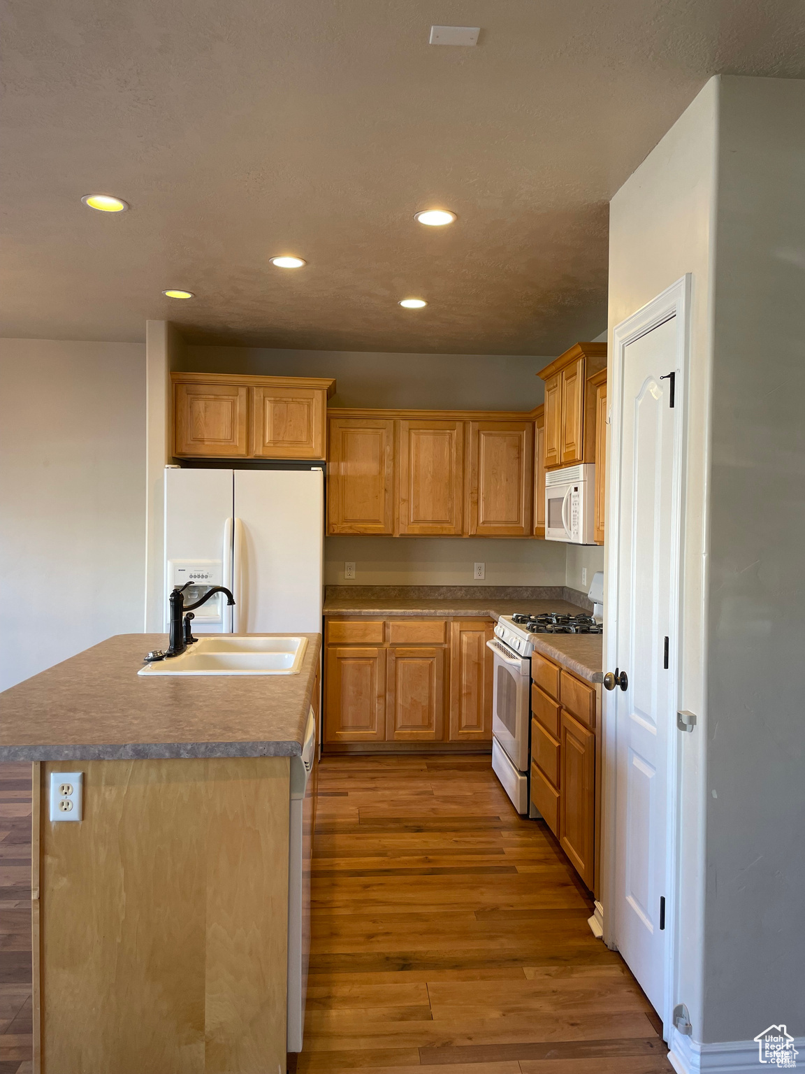 SUNCREST - Residential
