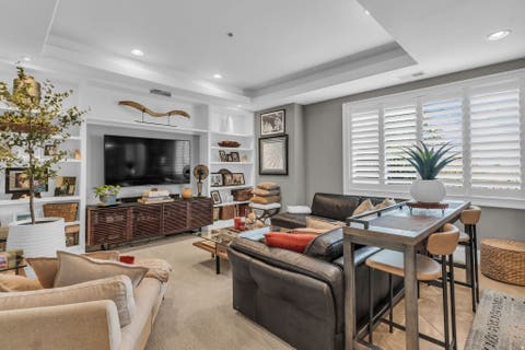 Photo of 5176 N UNIVERSITY AVE #216, Provo, UT 84604 (MLS # 2179945)