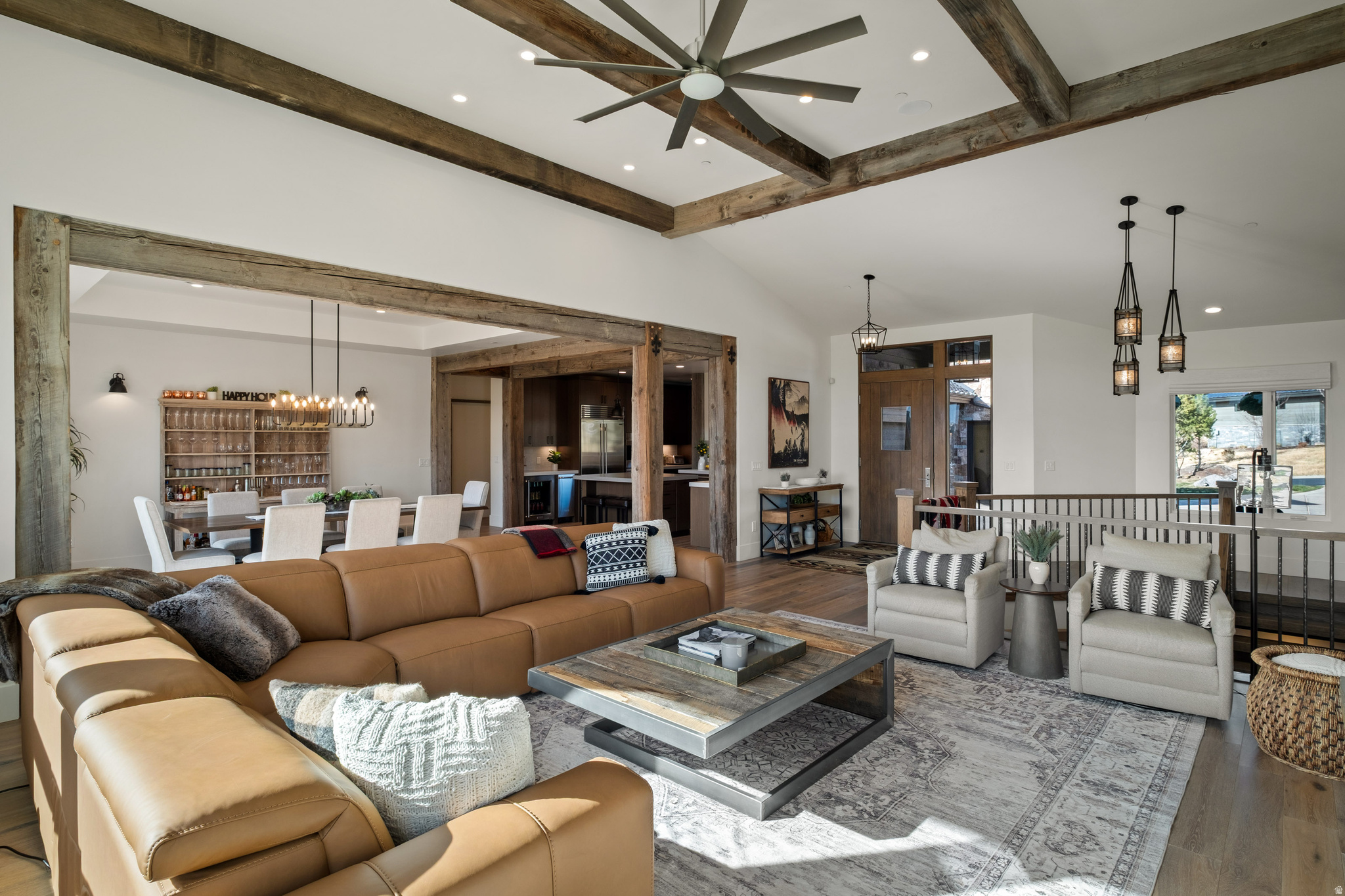 RED LEDGES - Residential